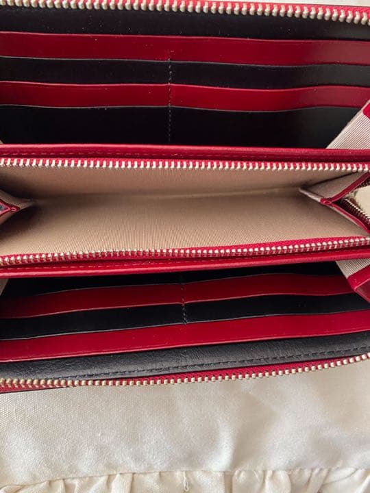 DIRT 100% Natural Dirty 長財布