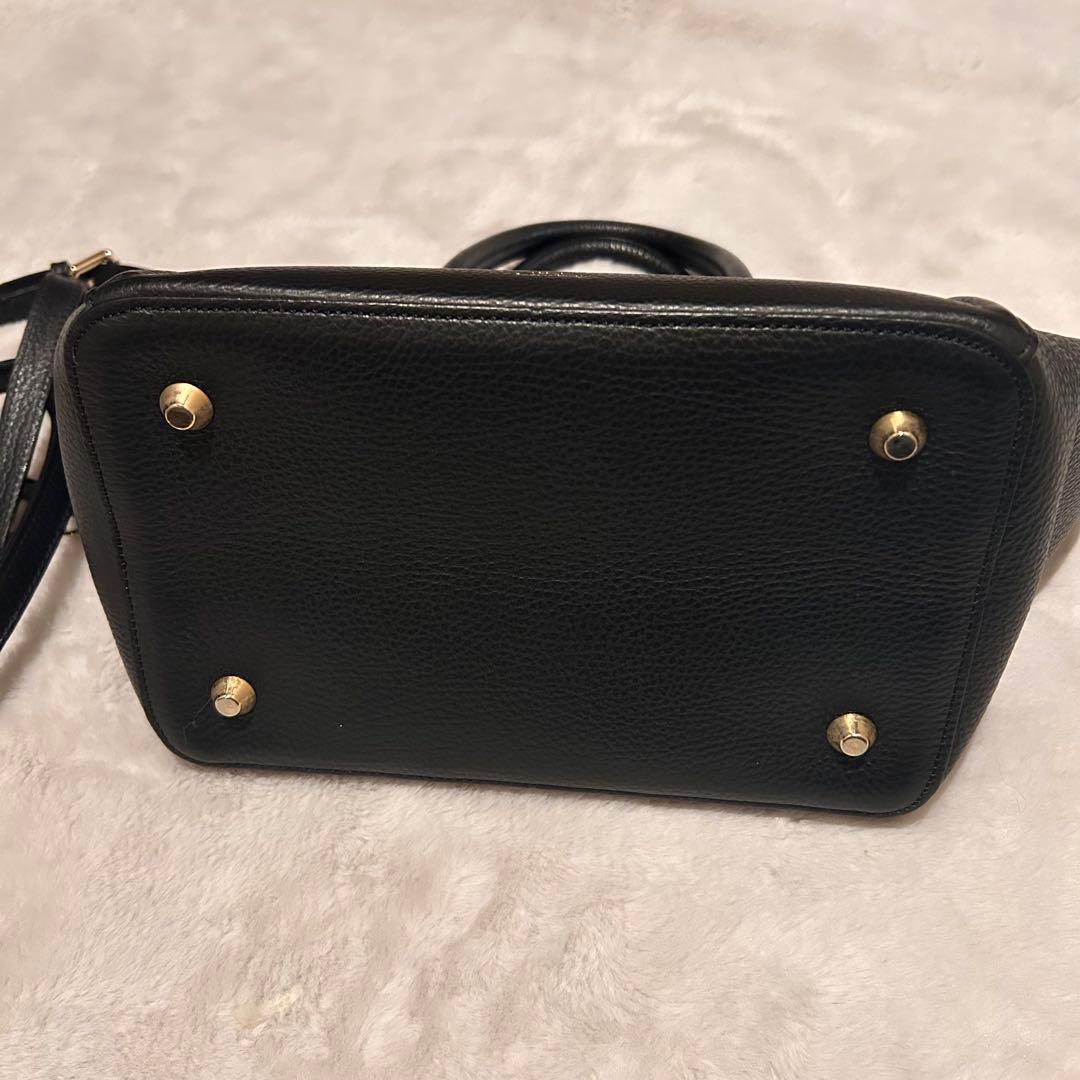 CHRISTIAN VILLA ブラックトートバッグ　ショルダーバッグ