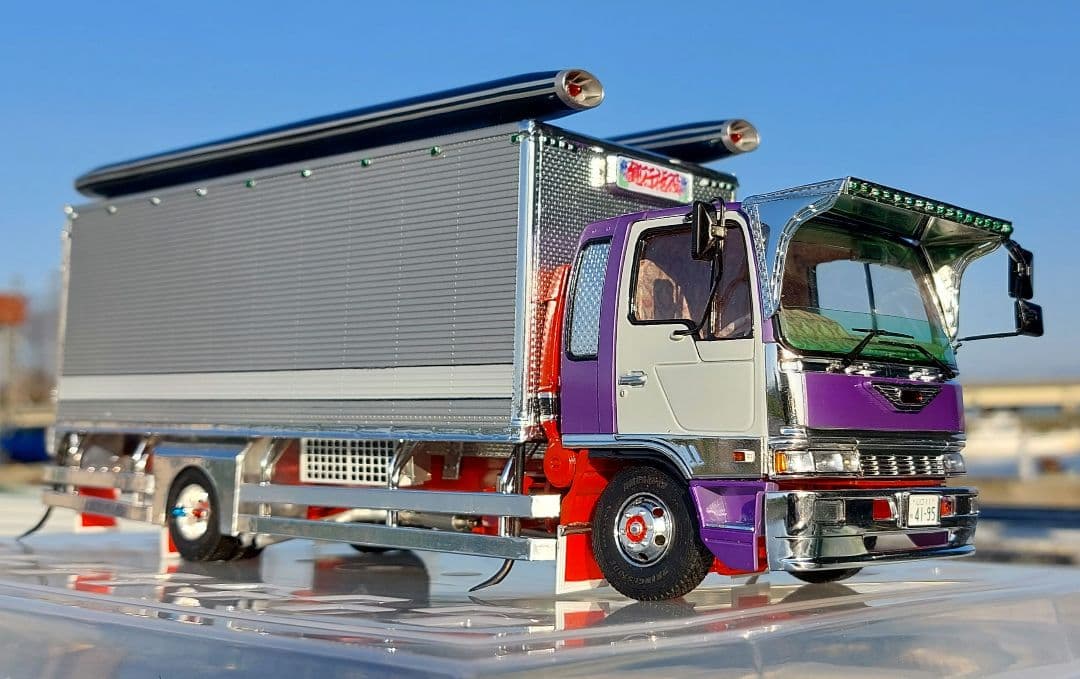 デコトラプラモデル フジミ 1/32 クルージングレンジャー 完成品