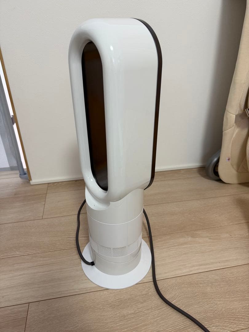 Dyson HOT&COOL ホワイト　2022年製