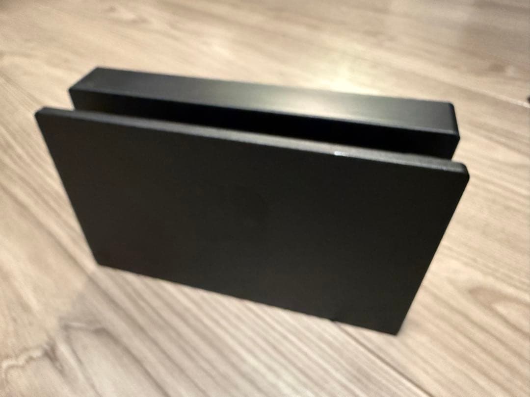 Nintendo Switch 本体 (グレーコントローラー)、プロコン付き