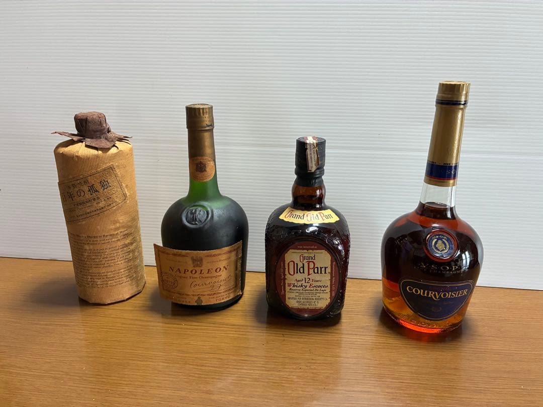 百年の孤独（焼酎）など