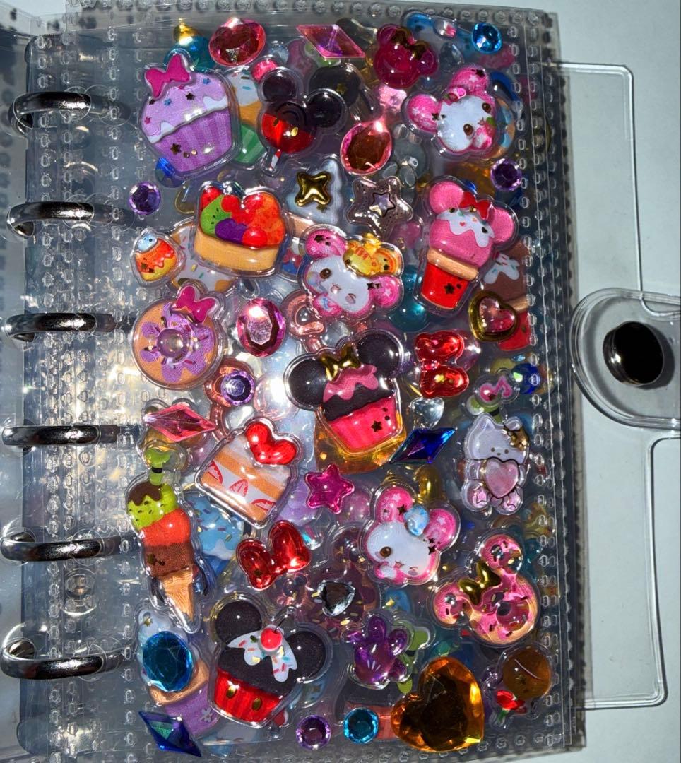 うるちゅる　ボンボンドロップシール帳完成品