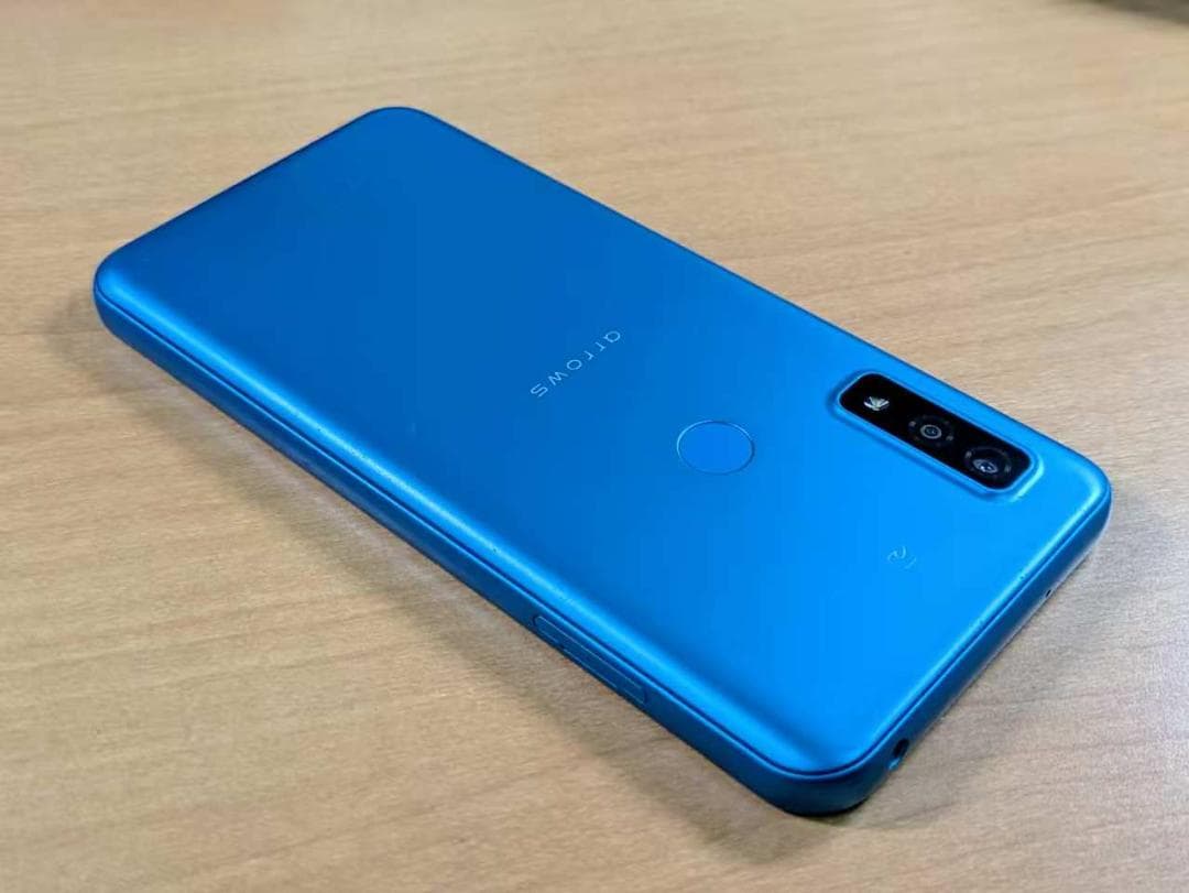 スマートフォン本体 110500O arrows A101FC 64GB