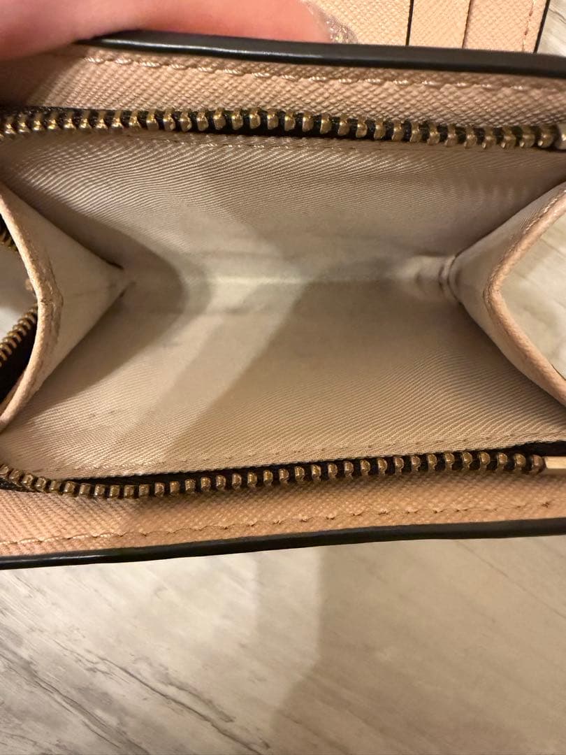 専用の方います Marc Jacobs 二つ折り財布 グレー