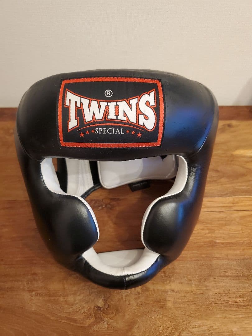 【未使用】TWINS SPECIAL ヘッドギア 黒　Lサイズ