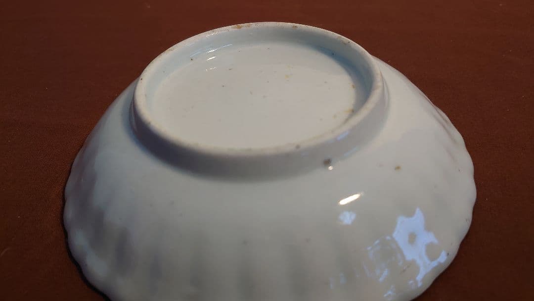 古伊万里　李朝　白磁　色絵　輪華皿　華の図　アンティーク古伊万里　蔵出し　１客