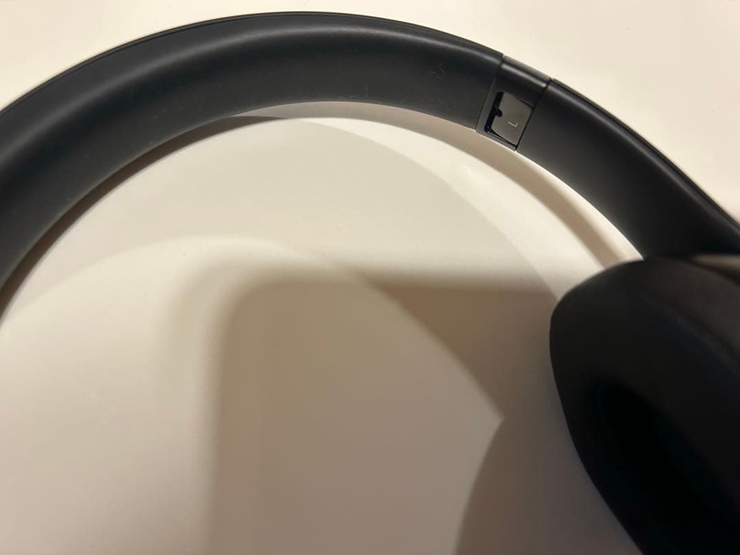 【美品】BEATS SOLO3 ワイヤレスヘッドホン ブラック