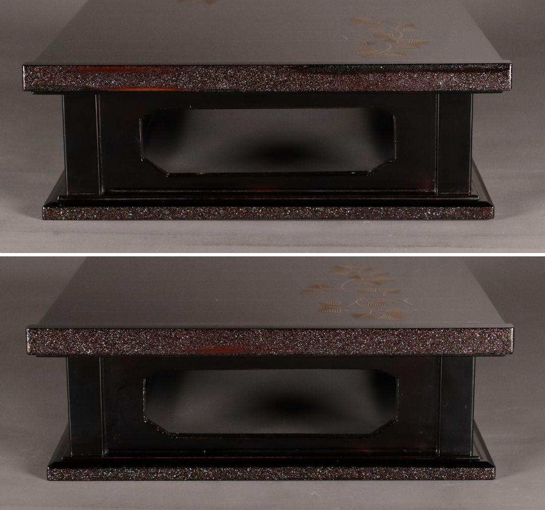 加賀蒔絵師 小松芳光作 松紋様 金蒔絵 螺鈿 黒塗卓 共箱 平卓 花台 M960