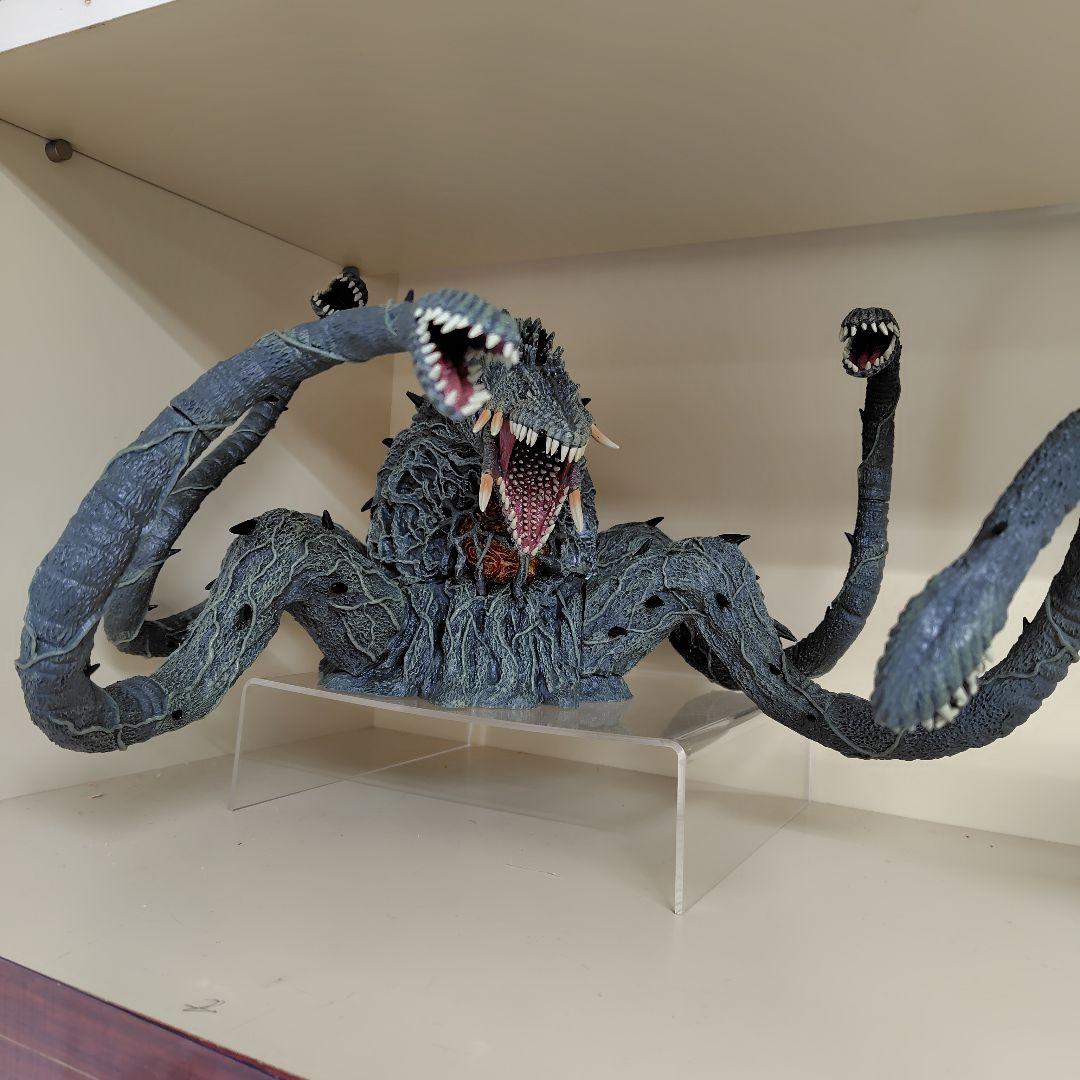 【組み立て済２体】東宝怪獣コレクション　ゴジラ ＆ ビオランテ