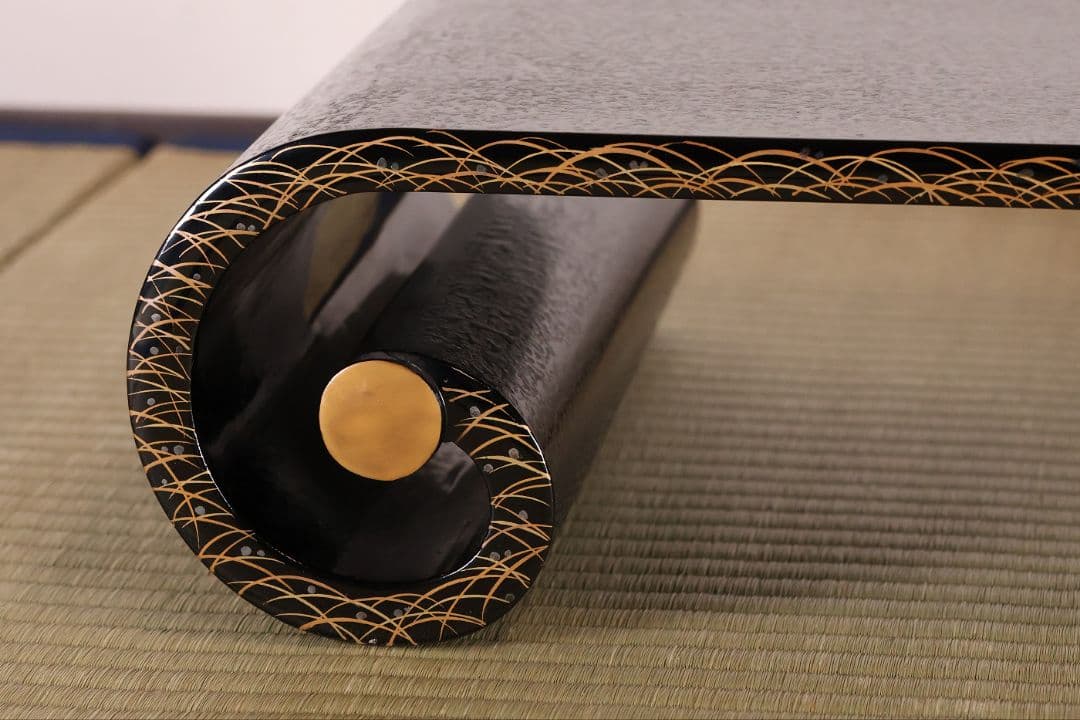 木製 漆塗 巻足 平卓 金蒔絵 丸菊 桐唐草 黒塗 漆芸 花台【MB106】