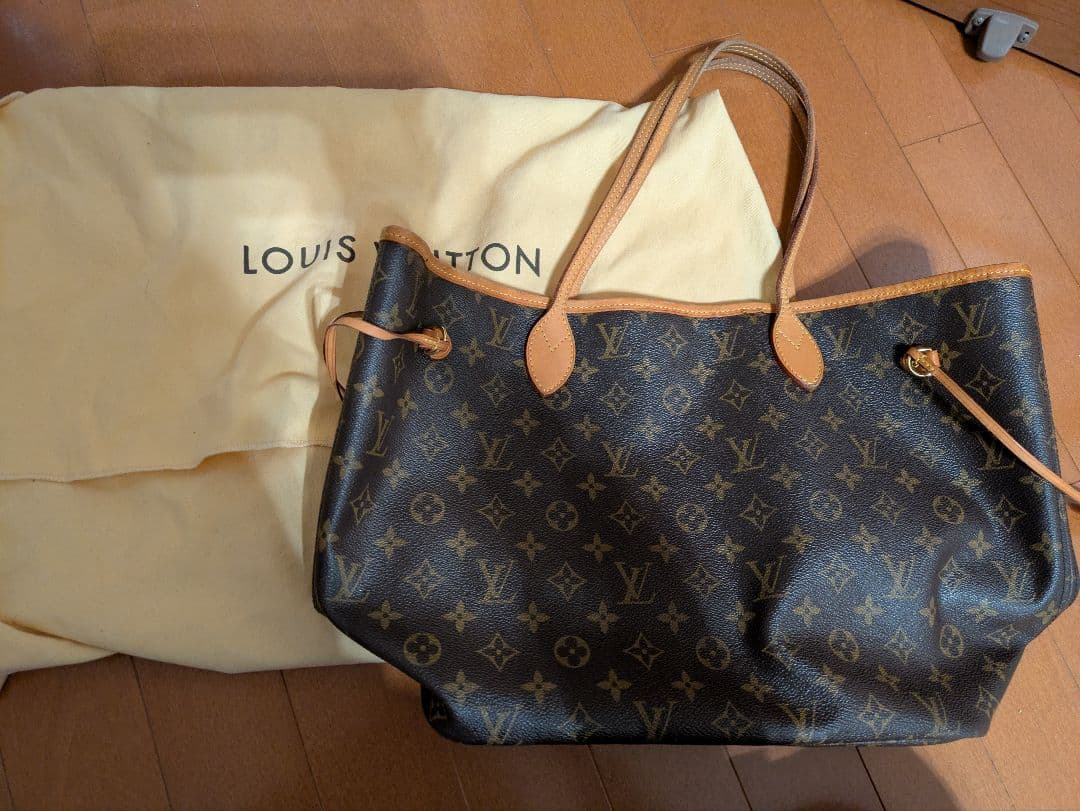 ルイヴィトン モノグラム ネヴァーフル MM