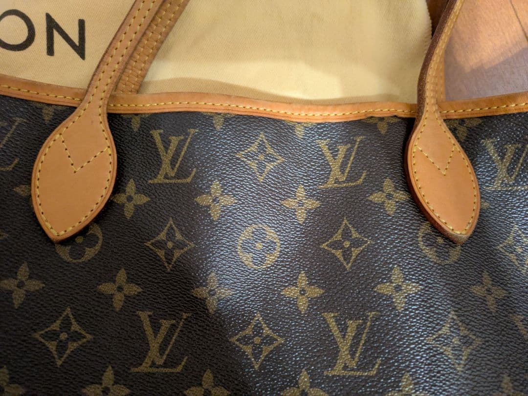 ルイヴィトン モノグラム ネヴァーフル MM