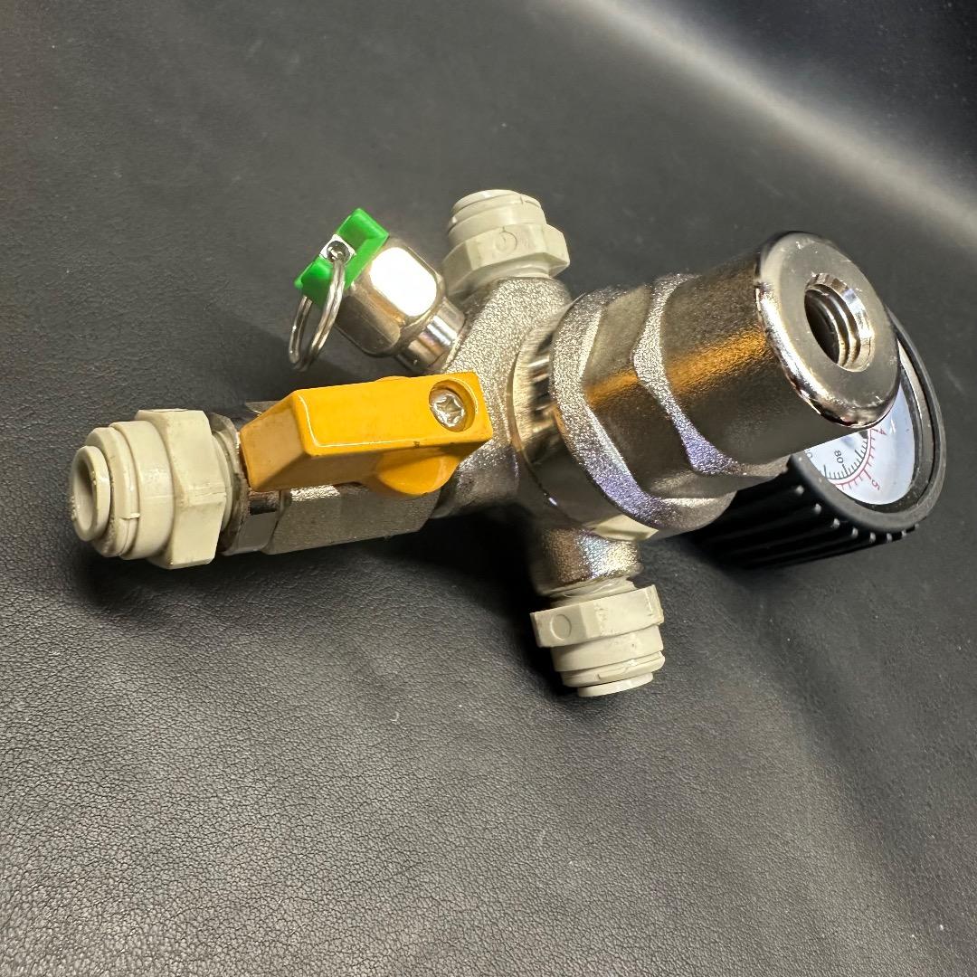 ♡Hd左1001 未使用保管品 TWELVETAP CO2レギュレーター