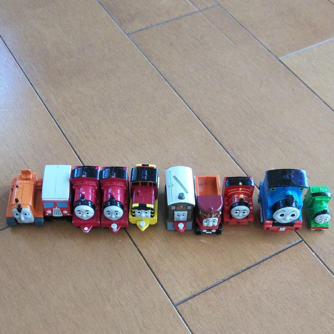トーマス