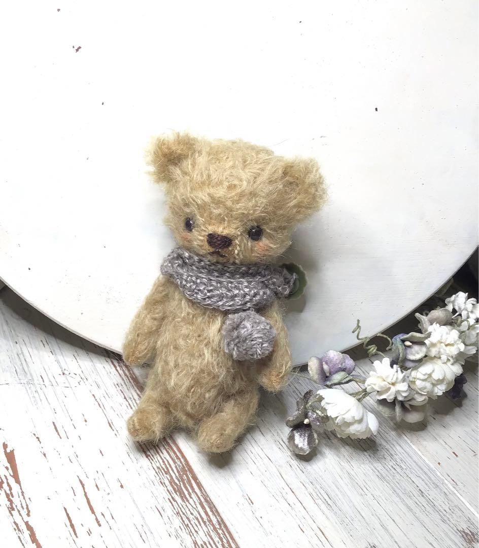 ちびくまcocolilou アンティーク調カーキモヘアのテディベア