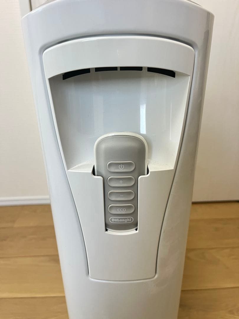 ※レモングラス※デロンギ オイルヒーター しっかり梱包のたのメル便発送