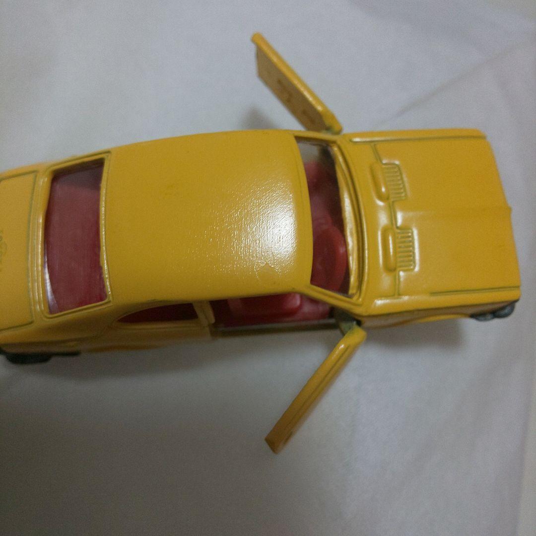 黒箱11 カローラスプリンター 1200SL 香港製 箱はありません