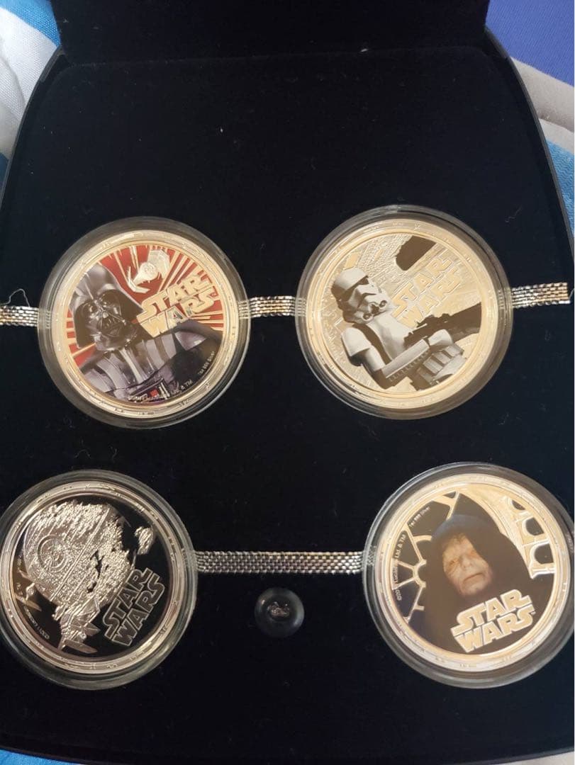 ダースベイダー世界7500個限定品スターウォーズ コレクティブル銀貨
