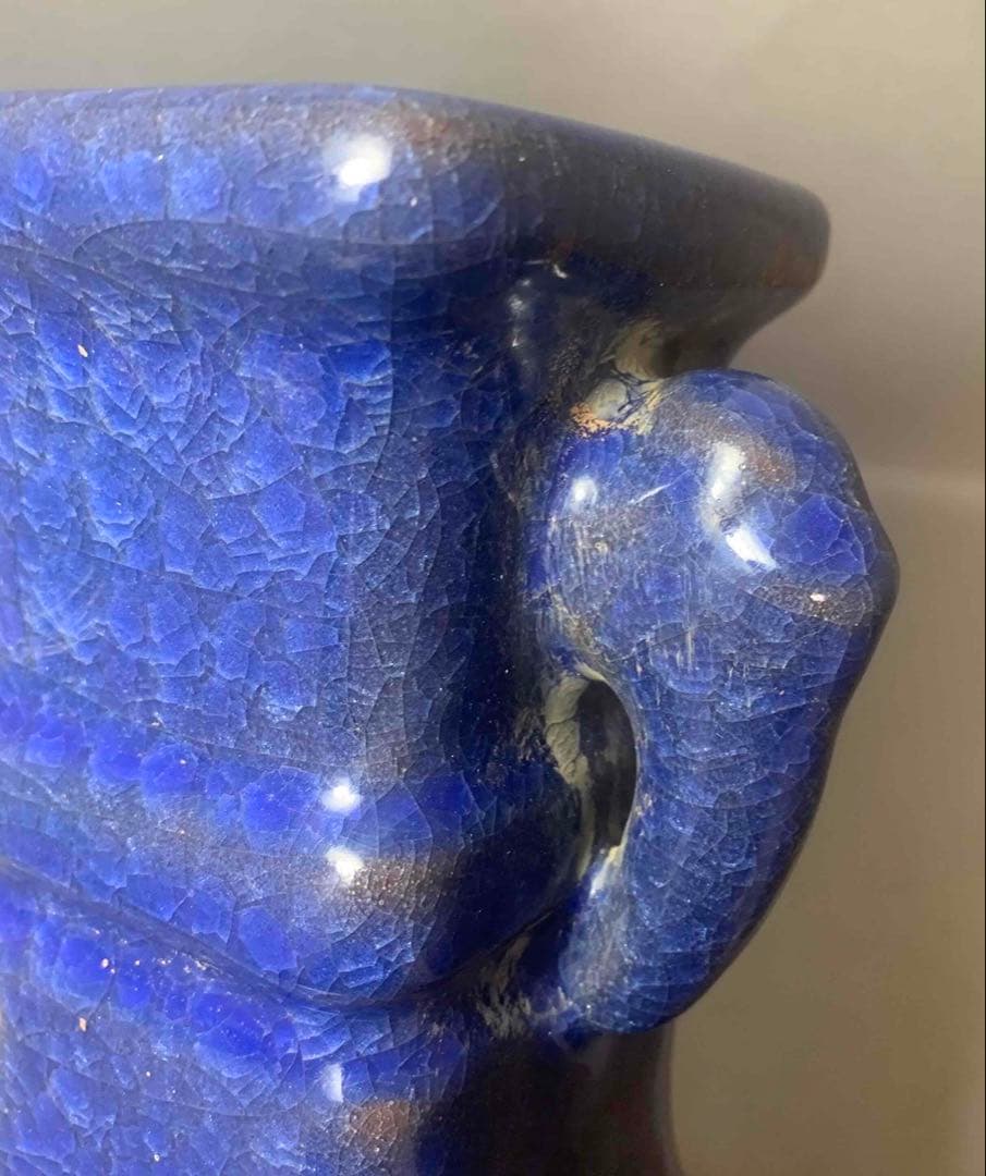 中国 青釉耳付四方形下膨瓶　u6210403