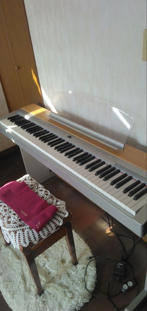 YAMAHA 電子ピアノ