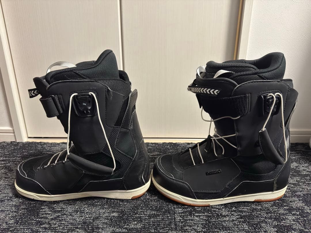 DEELUXE ID6.2 UK8 スノーボードブーツ
