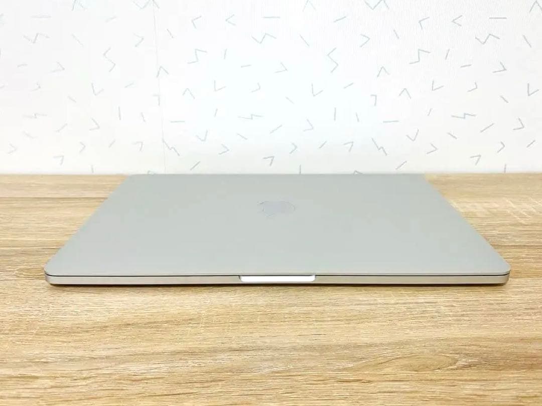 Apple MacBook Pro SSD512GB 新品バッテリー