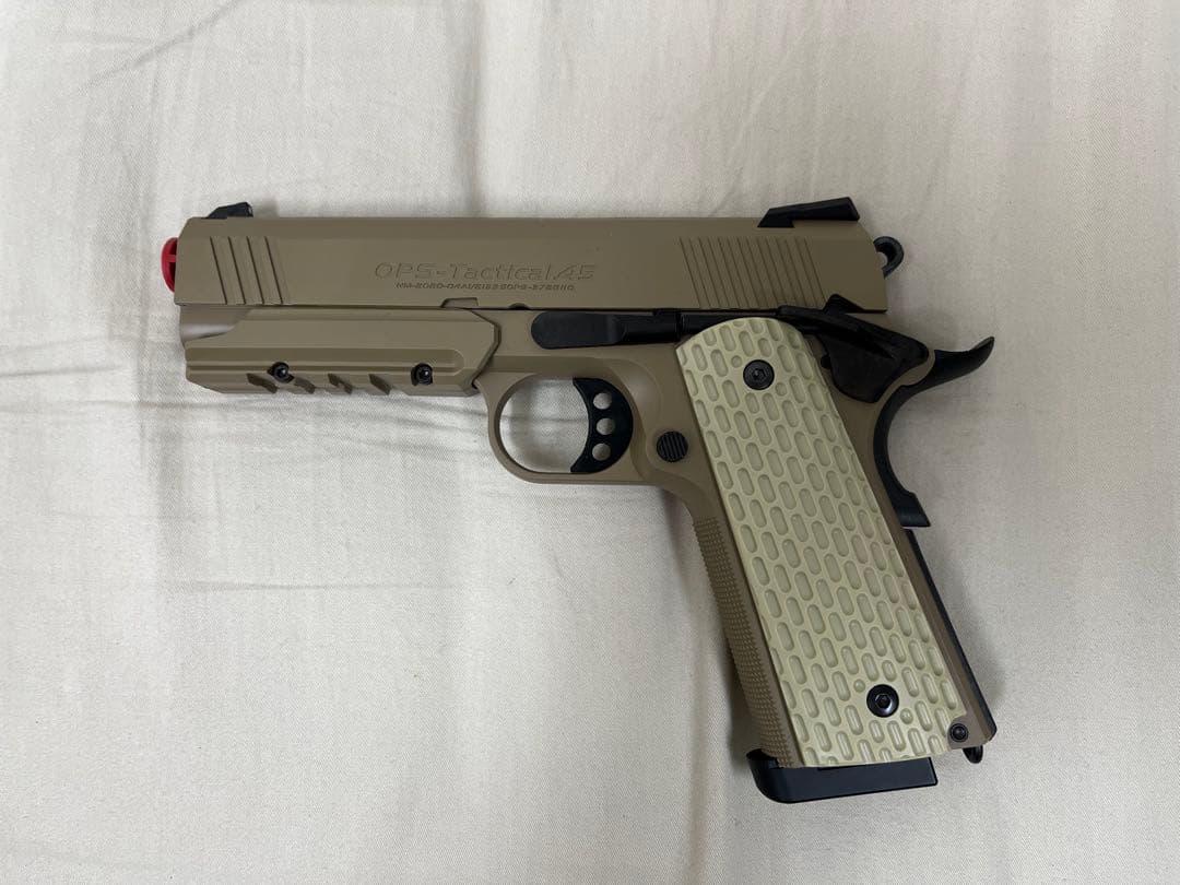 東京マルイ　ガスブローバック　デザートウォーリア4.3