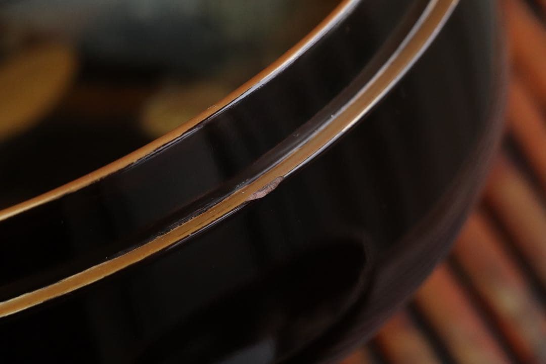 茶道具　古い食籠　雪輪に梅　亀　金蒔絵　闇蒔絵　木製　菓子器　梨子地　漆器　亀甲