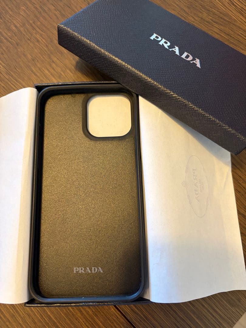 プラダ PRADA iPhoneケース 13Pro Max 対応