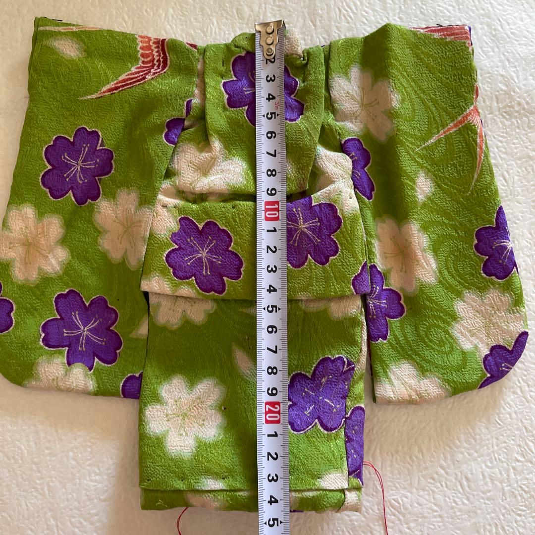 2409133 人形の着物　古布紋縮緬　6号　桜柄　つばめ？