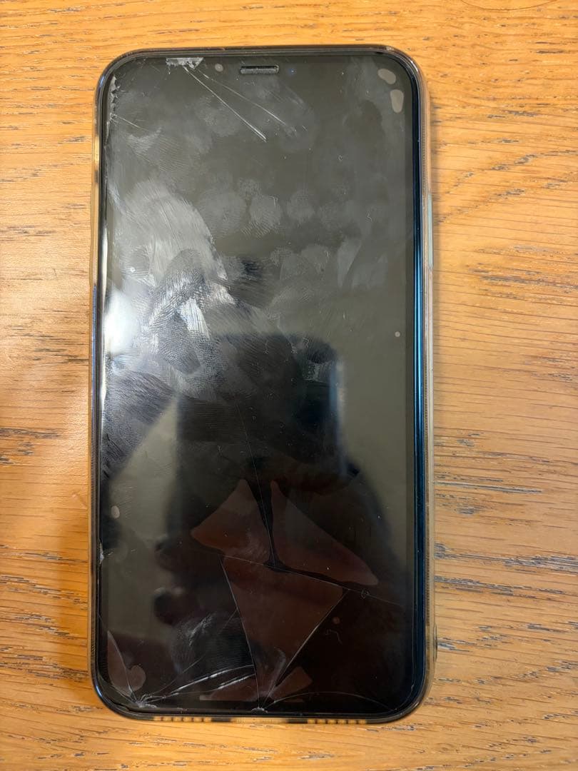 iPhone11 グリーンsimフリー