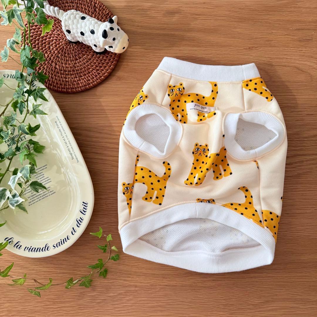 シュールなお顔の豹　フレブル服　ハンドメイド