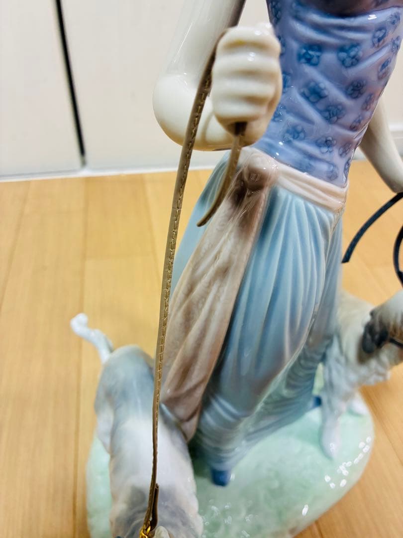 【極美品】リヤドロ LLADRO 優雅な散歩のひとときフィギュリン 5802