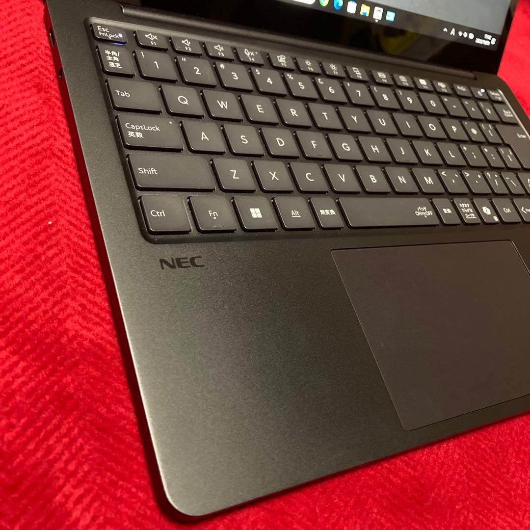 NEC LAVIE SOL ノートパソコン ブラック