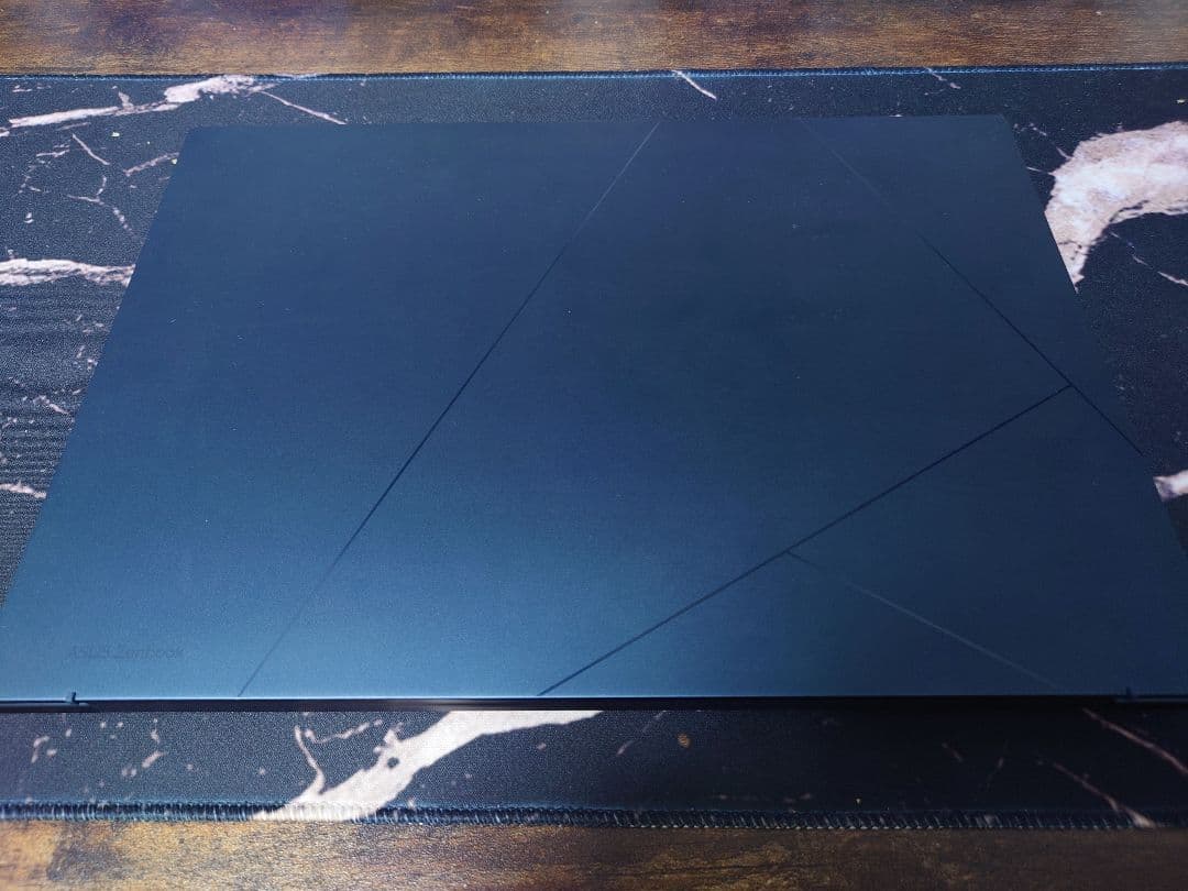 【美品】ASUS Zenbook 14 OLED UX3405MA-U5165W