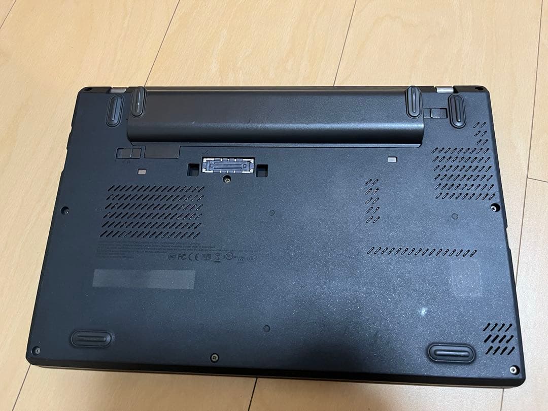 Lenovo thinkpad x240 メモリ8GB HDD500GB