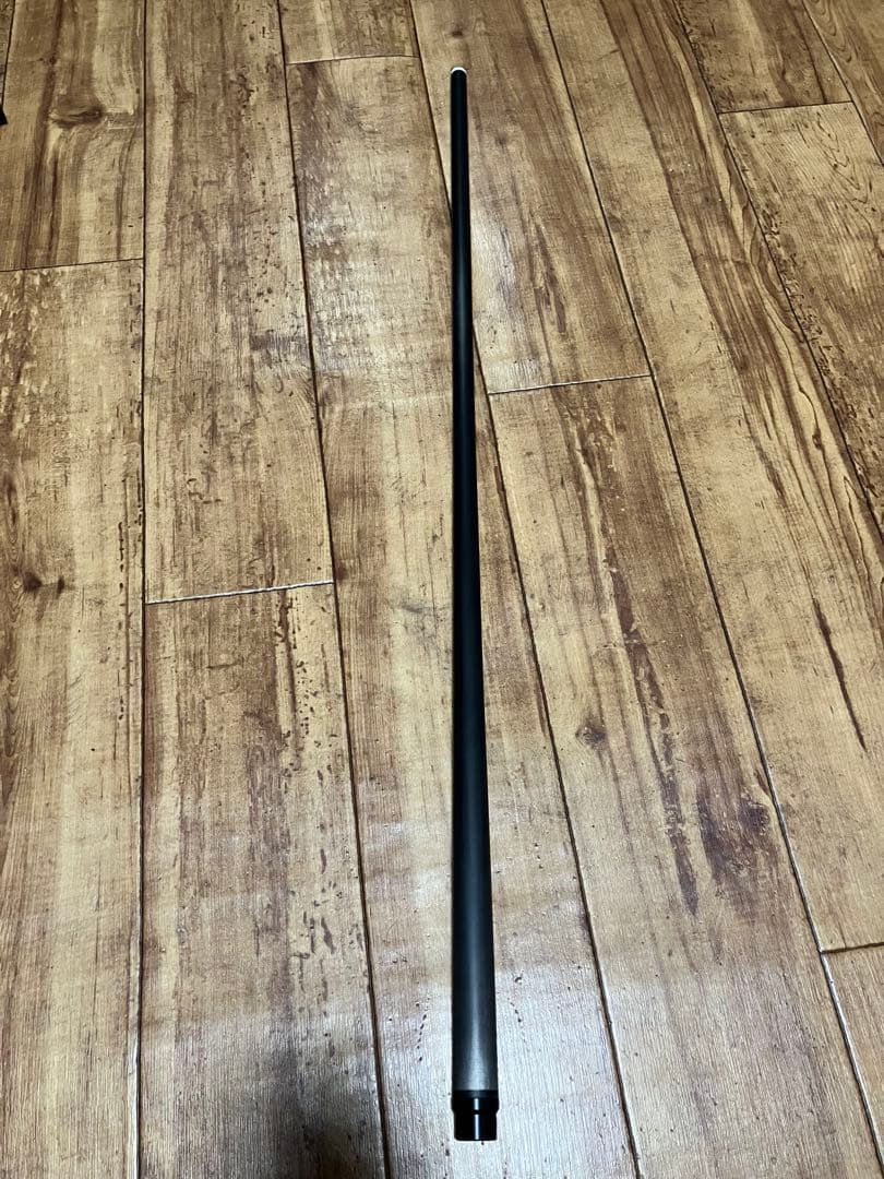 ビリヤードキュー　カーボンシャフト