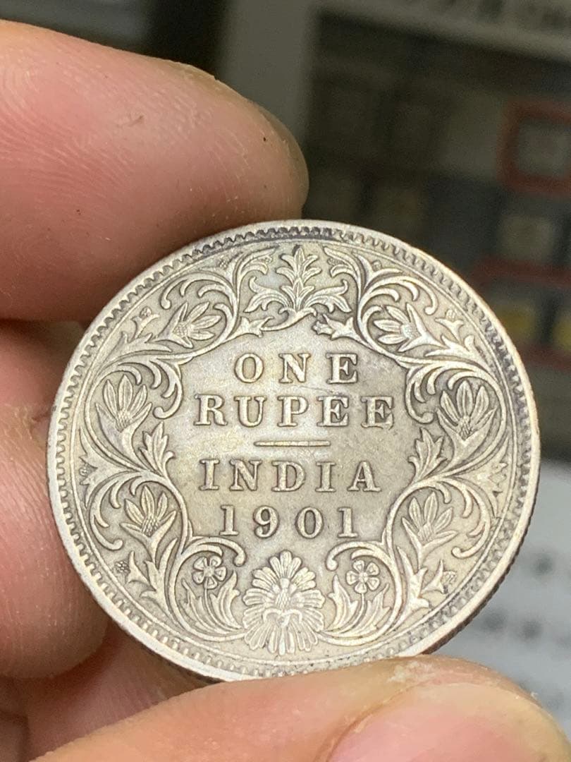 1901 年 エンプレス・ヴィクトリア 1ルピー 銀貨 古銭 銀貨