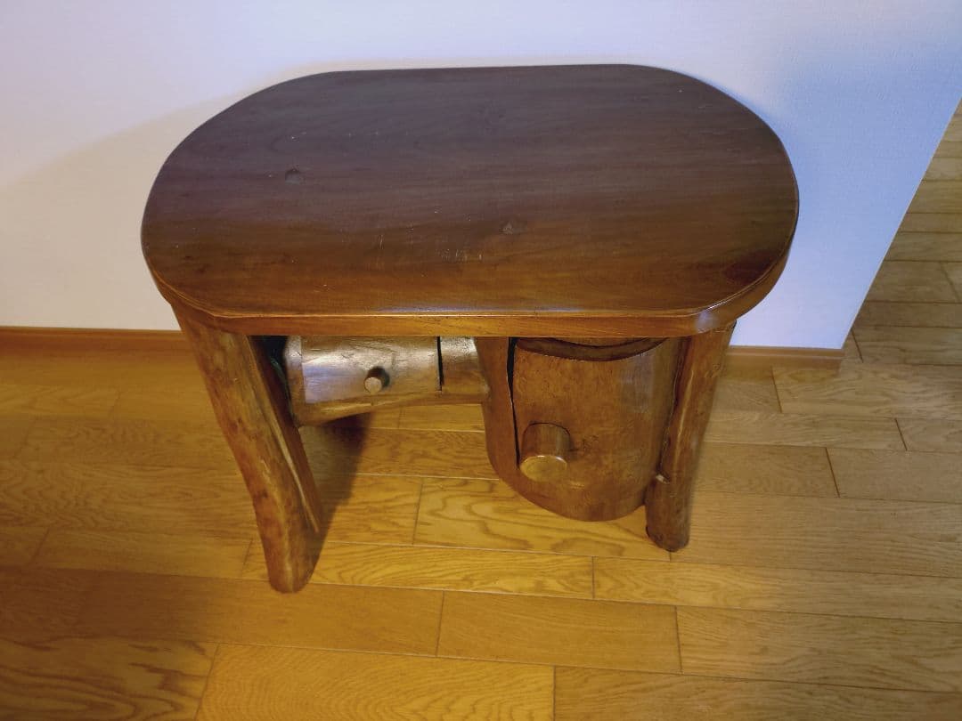 天然木 無垢の置き台、花台、プリンター台として最適。