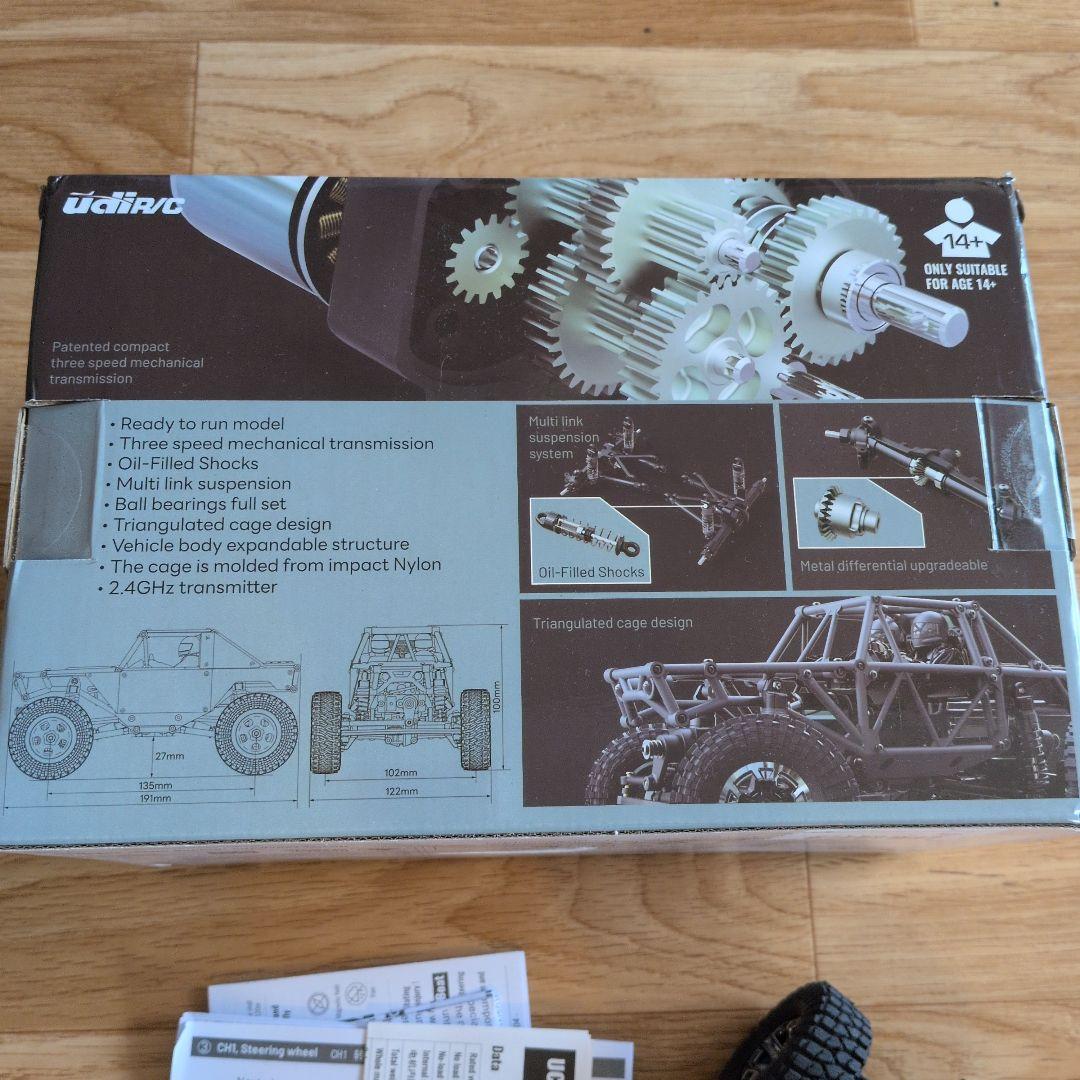 UDIRC  LEOPARD 1/24 4WDラジコンカー