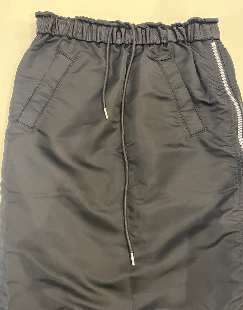 SACAI ブラックプリーツ切り替えスカート サカイisseyギャルソンyama