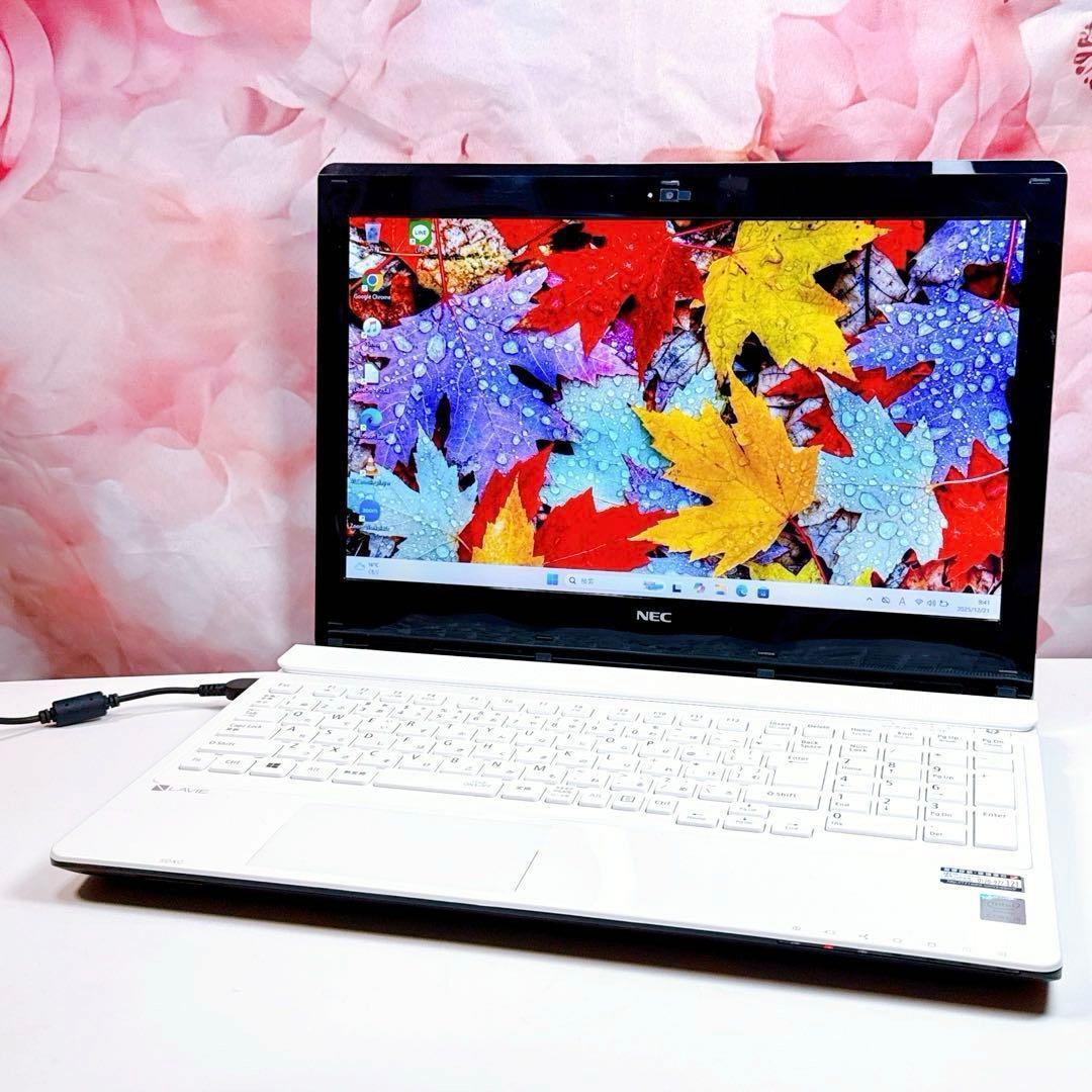 新品SSD＆i5で爆速✨windows11 ノートパソコン✨オフィス カメラ 白