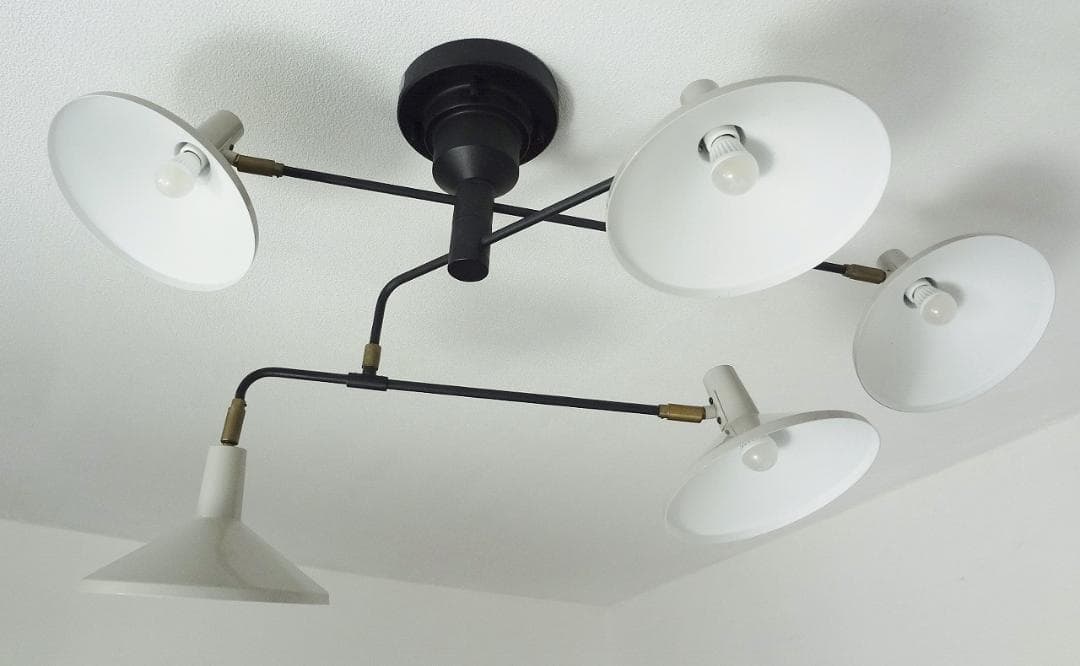 【良品】インターフォルム　Roanoke　ロアノーク　照明　LT-1988