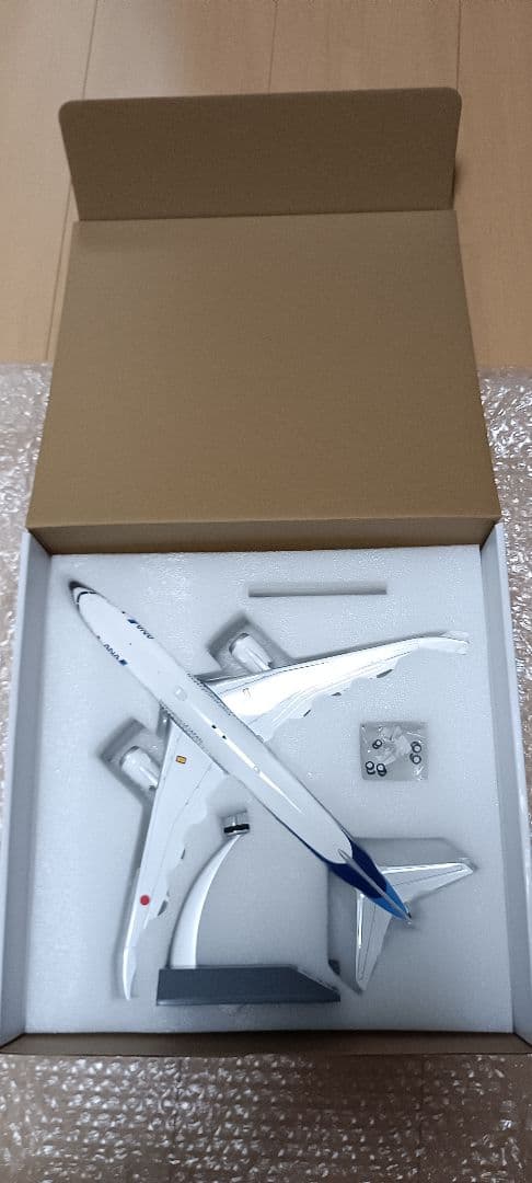 ANA Boeing 787-9 JA888A　1/200スケール