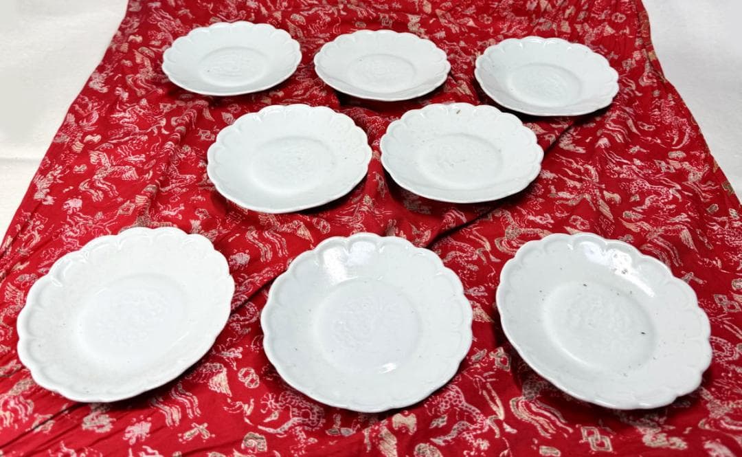 江戸中期 古伊万里 白磁陽刻鳳凰文小皿 8客 時代物 伝世品焼物 WWTT315