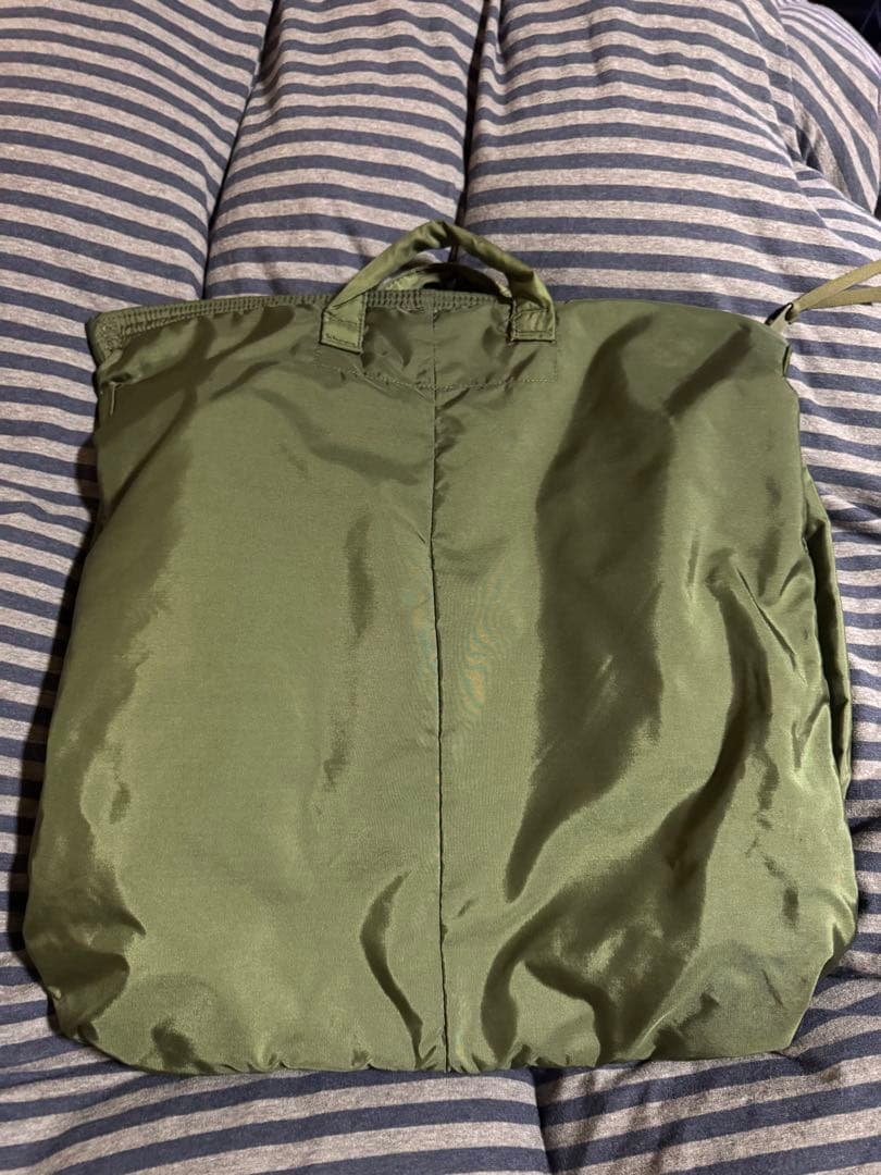 実物アメリカ軍ヘルメットバック