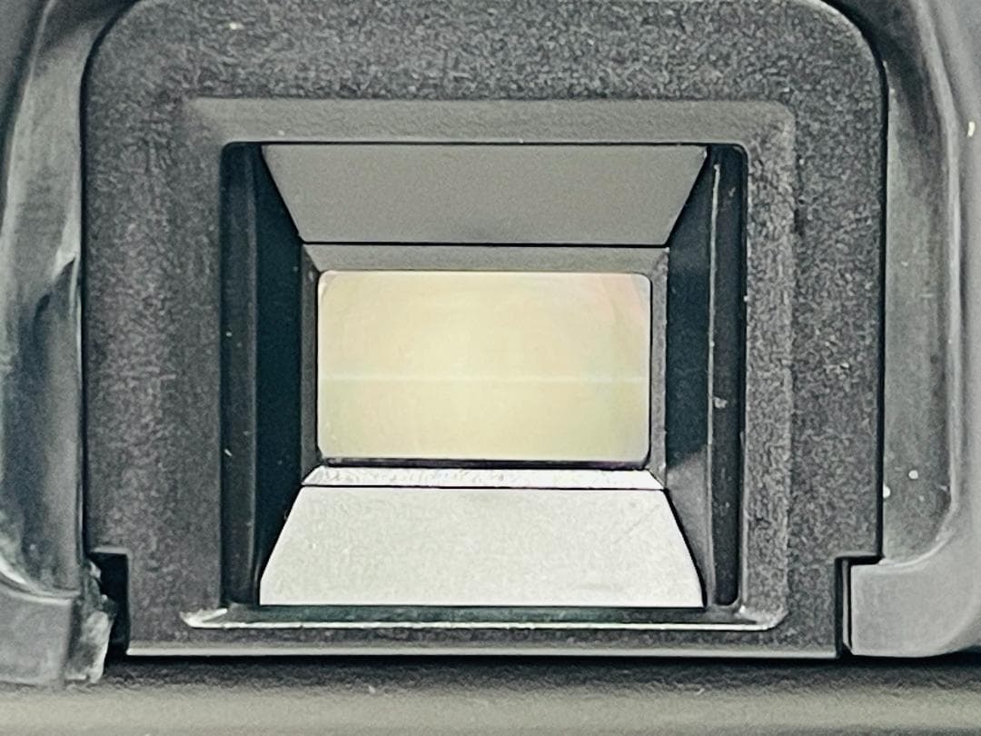 【完動品！】キヤノン EOS７ フイルム 一眼レフカメラ 2000年10月発売！