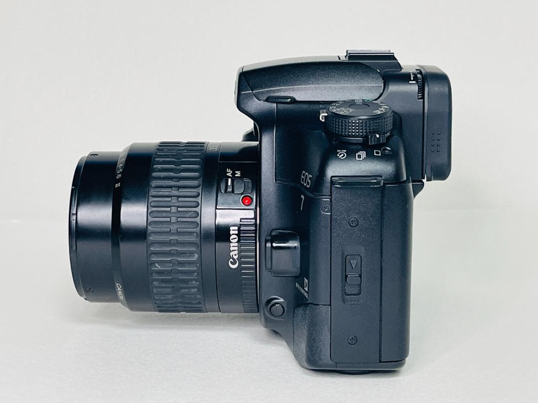 【完動品！】キヤノン EOS７ フイルム 一眼レフカメラ 2000年10月発売！