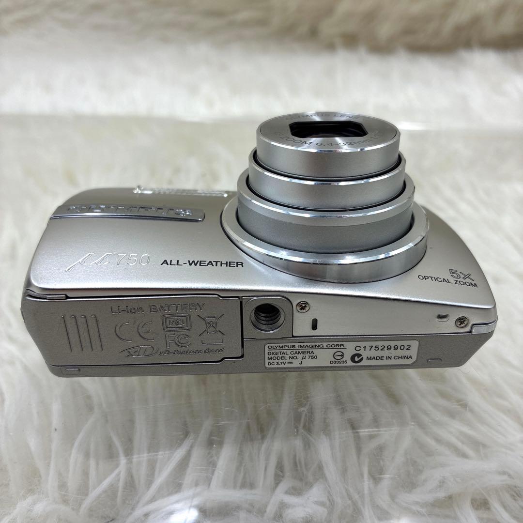 極美品 OLYMPUS μ750 メガピクセル コンパクトデジタルカメラ